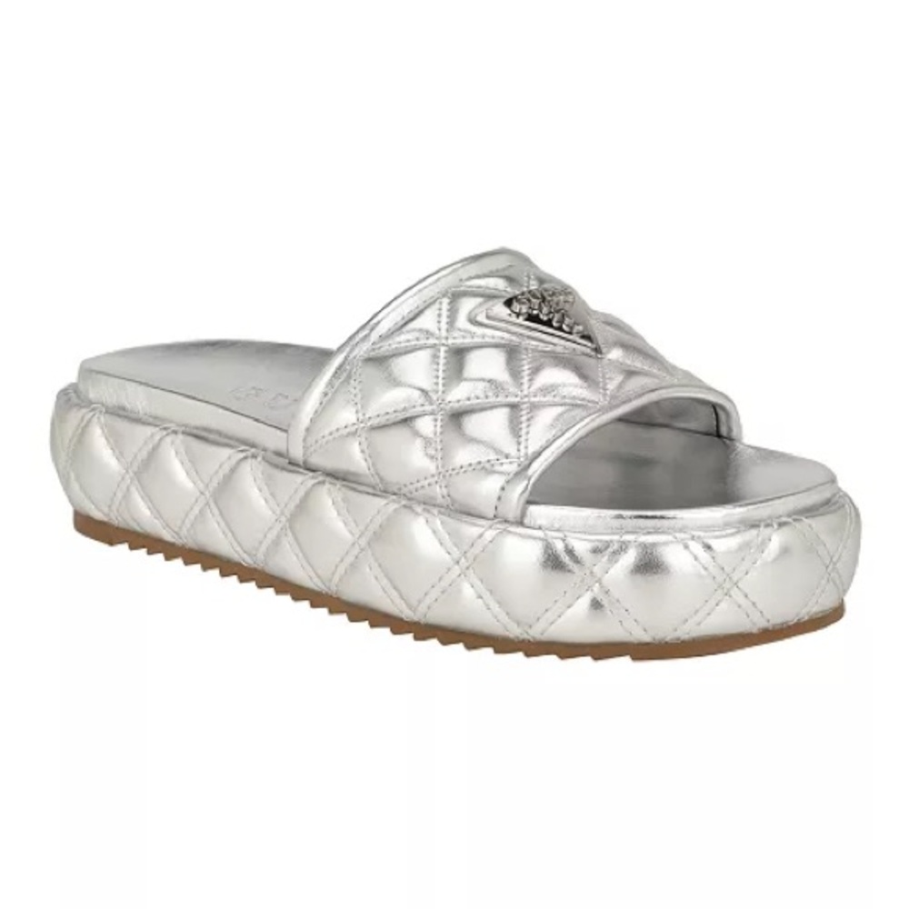 GUESS Longo Logo Quilted Platform Slip On Sandals | NWT 🏷️